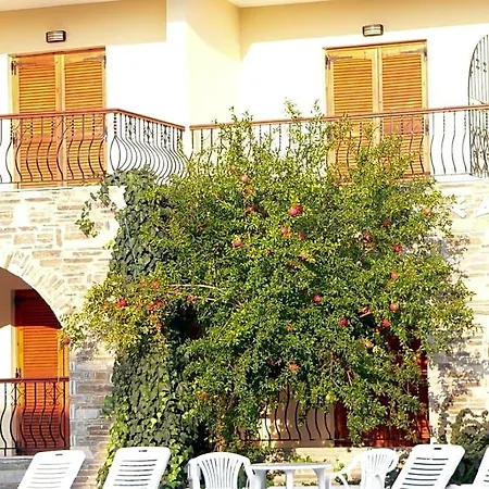 Argo Hotel